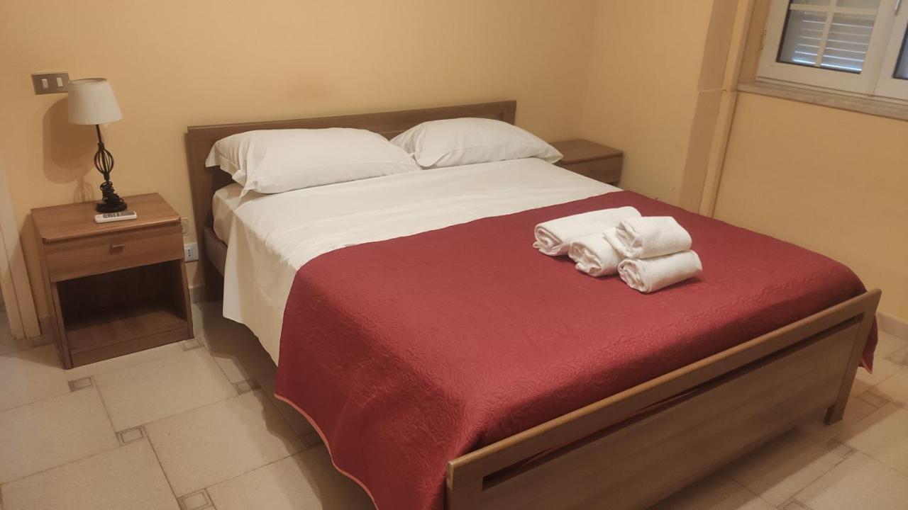 Il Mare Di Ortigia Aparthotel Сиракуза Екстериор снимка
