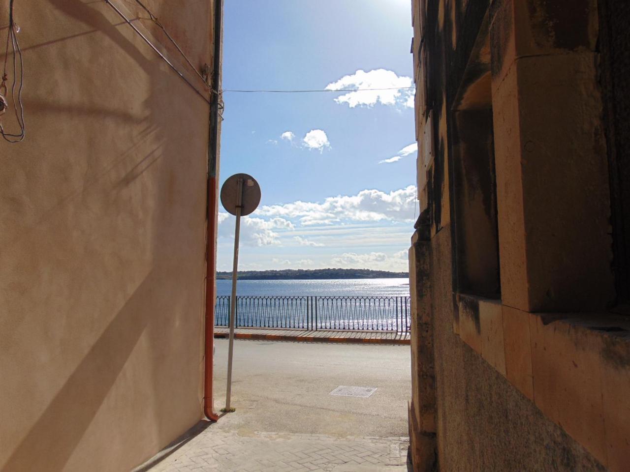 Il Mare Di Ortigia Aparthotel Сиракуза Екстериор снимка