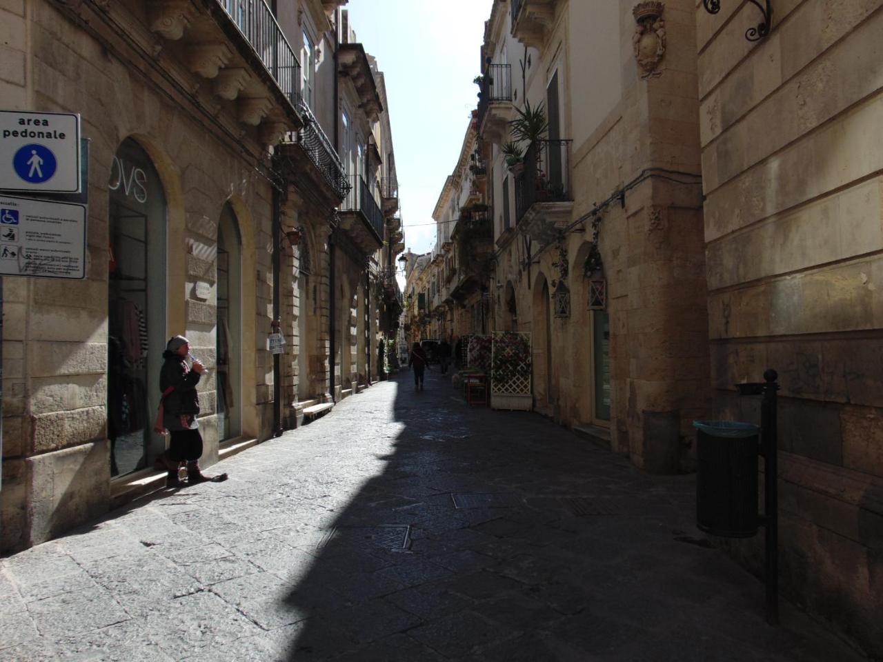 Il Mare Di Ortigia Aparthotel Сиракуза Екстериор снимка