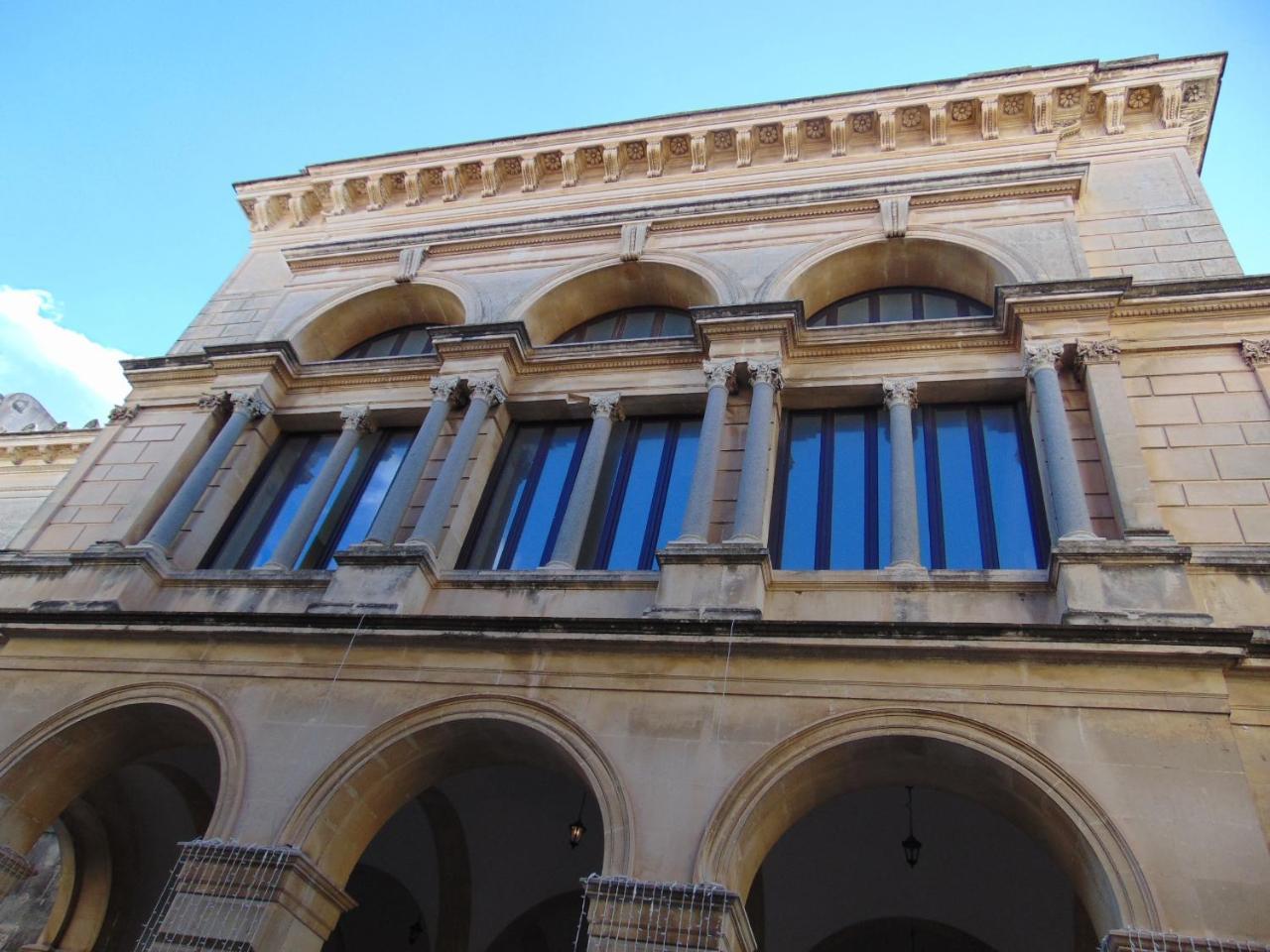 Il Mare Di Ortigia Aparthotel Сиракуза Екстериор снимка