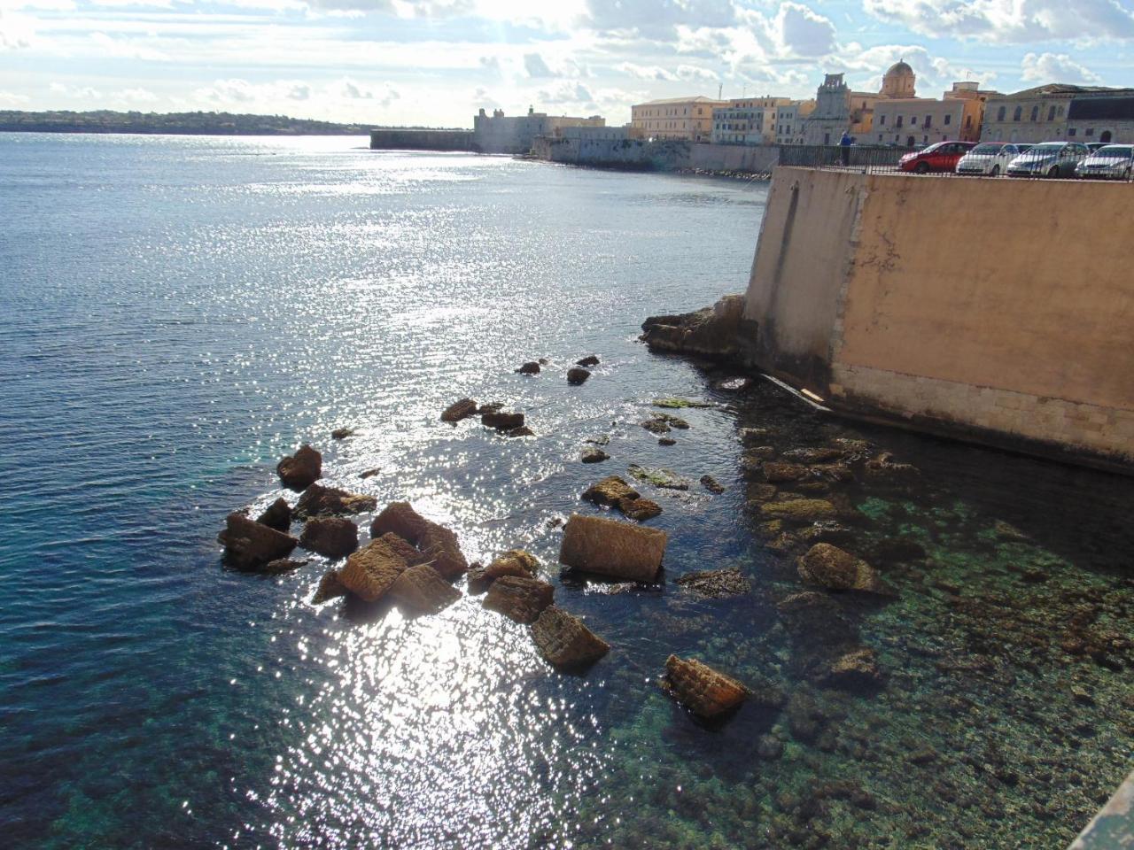 Il Mare Di Ortigia Aparthotel Сиракуза Екстериор снимка