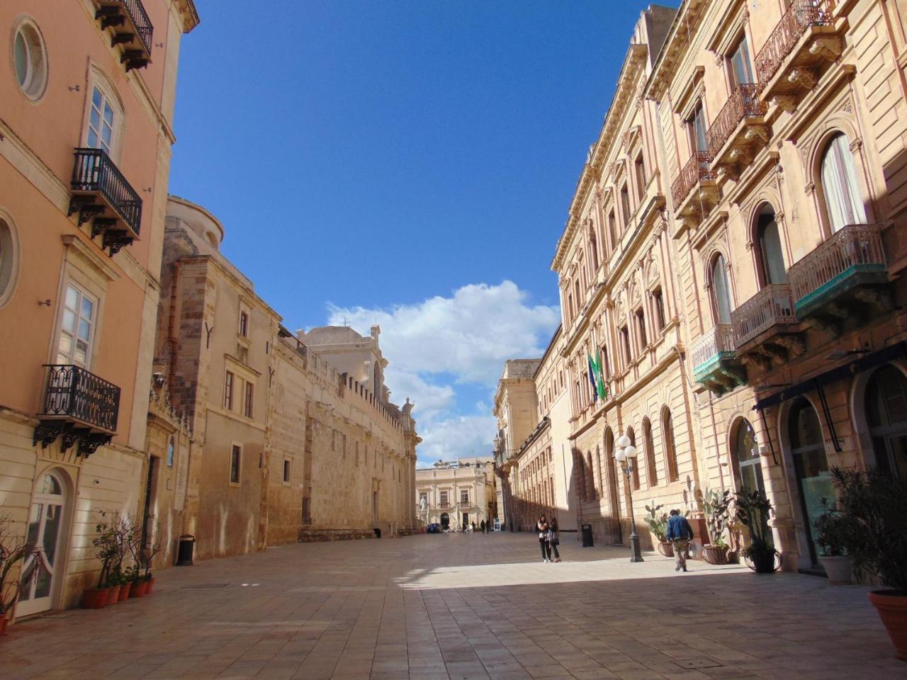 Il Mare Di Ortigia Aparthotel Сиракуза Екстериор снимка